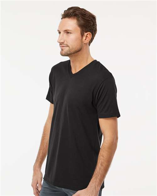 Deluxe Blend V-Neck T-Shirt - 3543